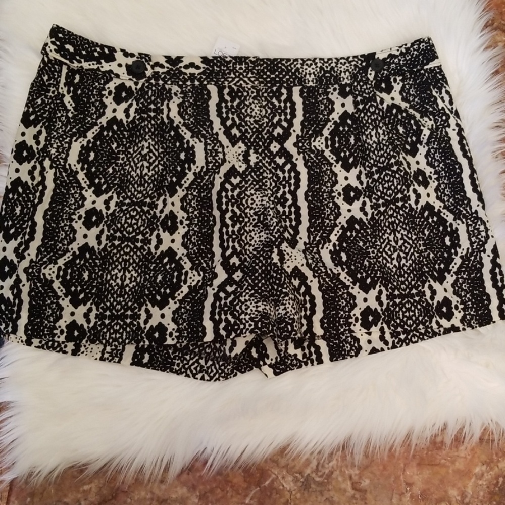 NWOT Loft Shorts